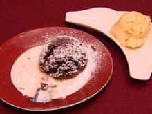 Heiß und Kalt - Coulant au Chocolat und Mangoeis (Aline Hochscheid) - Rezept