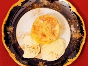 Rezept: Heißer Apfel mit Zimt und Zucker, dazu Vanilleeis (Joy Fleming) Bild Nr. 9 Heißer Apfel mit Zimt und Zucker, dazu Vanilleeis (Joy Fleming) - Rezept - Bild Nr. 9