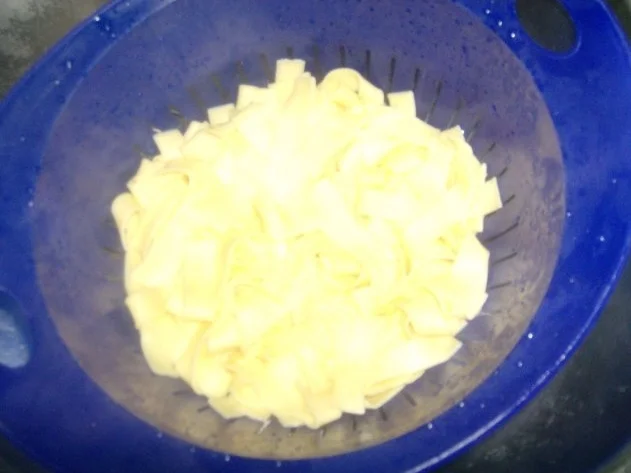 Rezept: Schneggales Notfall Schinkennudeln Bild Nr. 4 Schneggales Notfall Schinkennudeln - Rezept - Bild Nr. 4