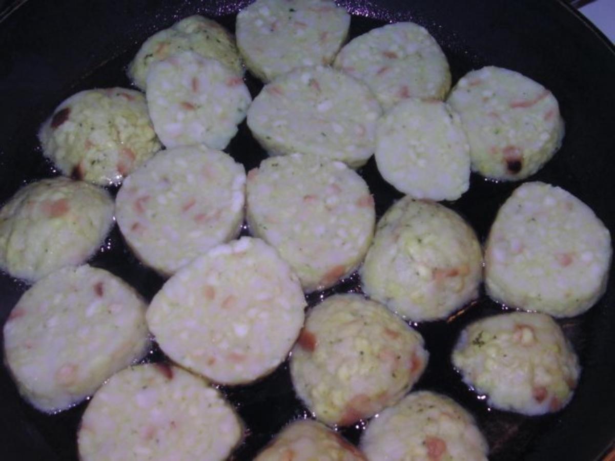 gebratene Semmelknödel mit Rahmchampignons - Rezept - Bild Nr. 3