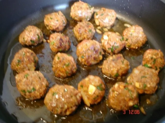 Rezept: Papa’s Spätzle mit "Bällchen" Bild Nr. 5 Papa’s Spätzle mit "Bällchen" - Rezept - Bild Nr. 5