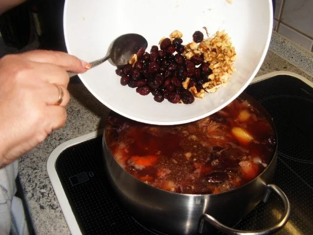 Borschtsch mit Cranberries - Rezept - Bild Nr. 7