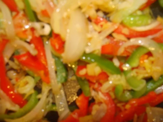 Geflügel : Chinesisches Hähnchenbrustgulasch - Rezept - Bild Nr. 3