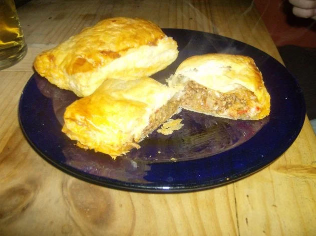 gefüllte Blätterteigtaschen - Rezept