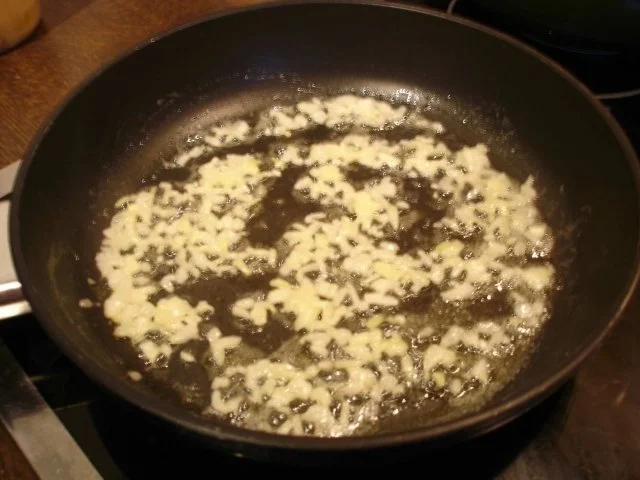 Rezept: Rührei mit Champignons auf Toast Bild Nr. 4 Rührei mit Champignons auf Toast - Rezept - Bild Nr. 4