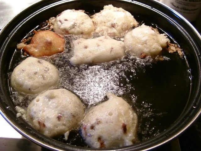 Rezept: meine 1. selbstgemachten OLIEBOLLEN Bild Nr. 11 meine 1. selbstgemachten OLIEBOLLEN - Rezept - Bild Nr. 11