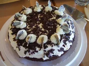 Einfache Schwarzwälder Kirsch-Torte - Rezept