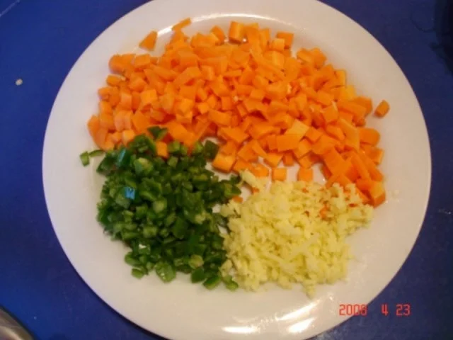 Rezept: Nudeln mit Asia-Bolognese Bild Nr. 6 Nudeln mit Asia-Bolognese - Rezept - Bild Nr. 6