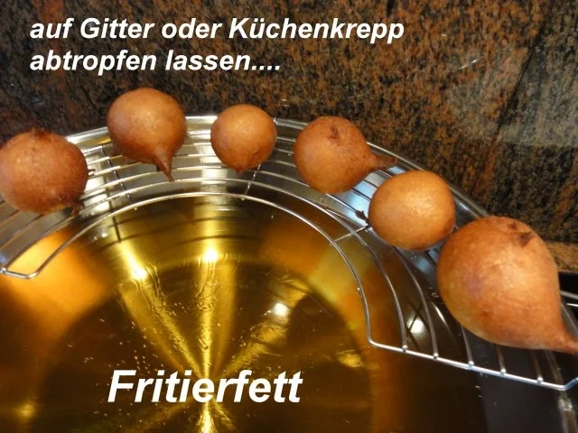 Rezept: Rührteig: NEUJÄHRCHEN für EUCH Bild Nr. 5 Rührteig: NEUJÄHRCHEN für EUCH - Rezept - Bild Nr. 5