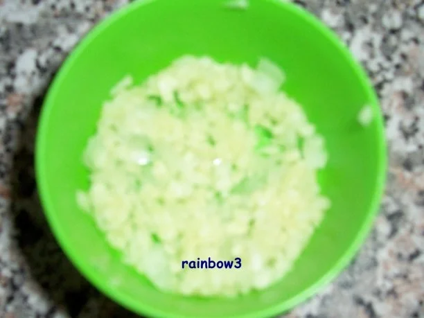 Rezept: Dip: Knoblauch-Joghurt Bild Nr. 2 Dip: Knoblauch-Joghurt - Rezept - Bild Nr. 2