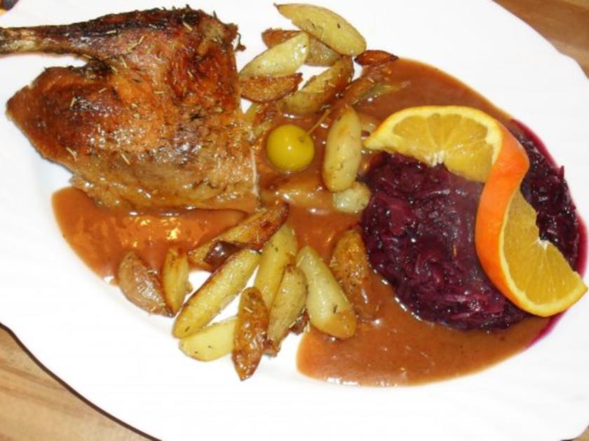 Barbarie-Ente an Orangen-Ganatapfel-Sauce - Rezept - kochbar.de