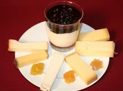 Berg- und Ziegenkäse an Früchtesenf und Überraschungscrème - Rezept