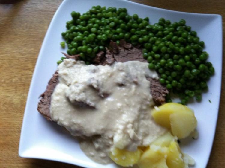 Tafelspitz mit frischer Meerrettich- Apfel Soße - einfach - 113 kcal/100g