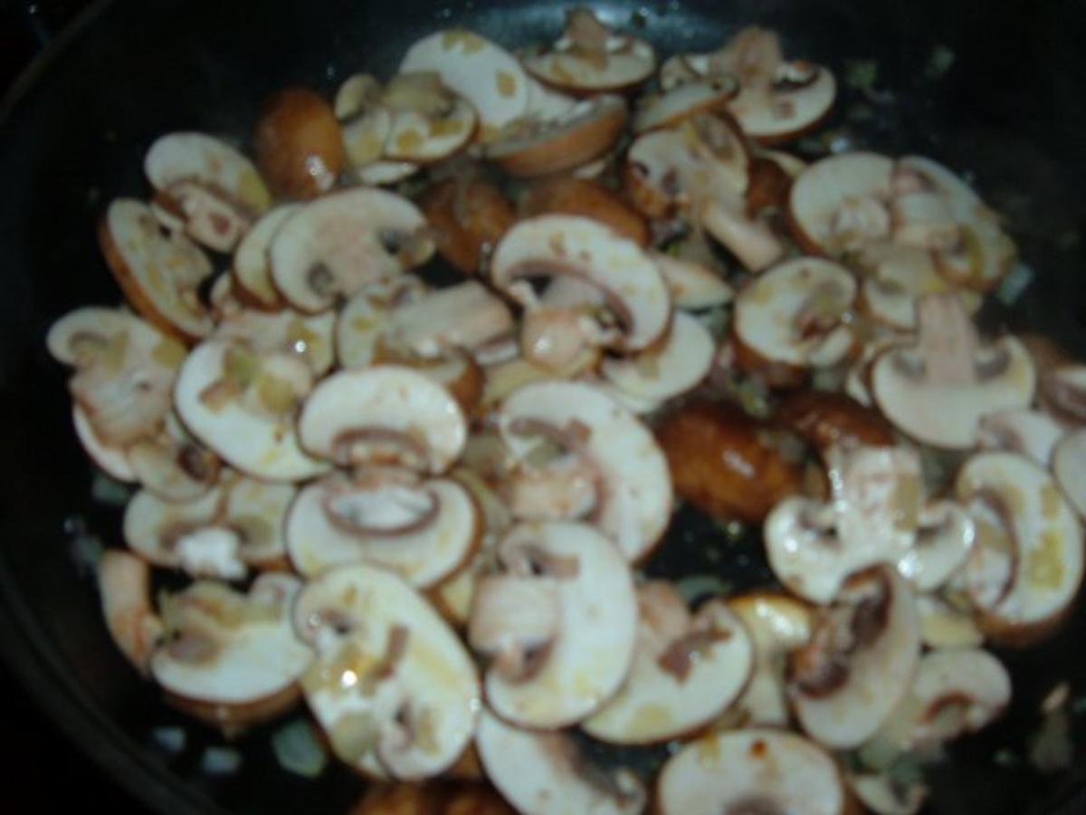 Pfannengericht : Nudelpfanne Thunfisch Champignons - schnell &amp; einfach ...