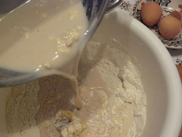 Hefeteig für Pizza und Zwiebelkuchen - Rezept - Bild Nr. 9