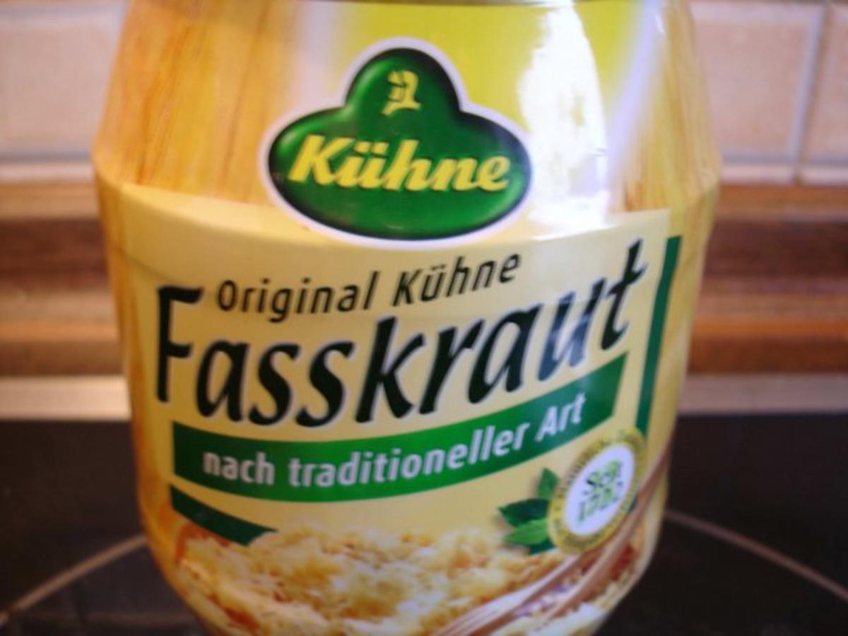 Schwartenwurst mit Sauerkraut und Kartoffeln - Rezept - Bild Nr. 3