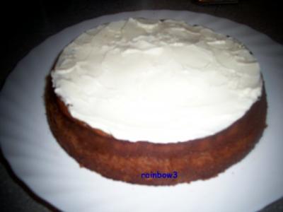 Backen: Frischkäse-Mini-Torte mit Decke - Rezept