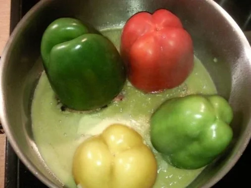 Paprikaschoten gefüllt mit Mett und Pilzen - Rezept - Bild Nr. 14