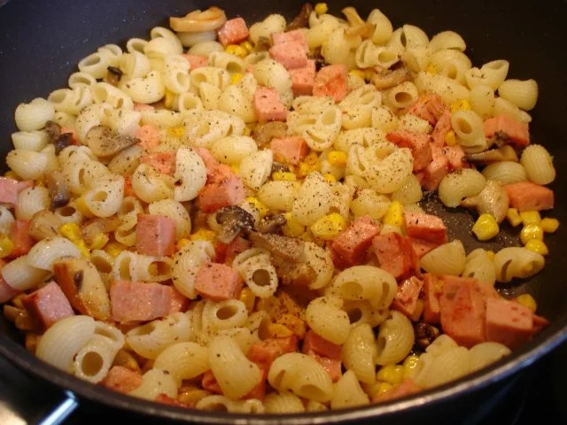 Rezept: Leberkäse mit Nudeln Bild Nr. 10 Leberkäse mit Nudeln - Rezept - Bild Nr. 10