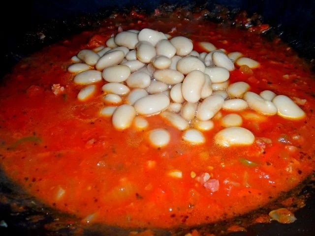 Rezept: Weiße-Bohnen-Eintopf, feurig Bild Nr. 6 Weiße-Bohnen-Eintopf, feurig - Rezept - Bild Nr. 6
