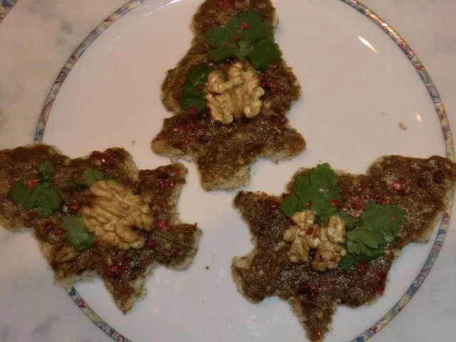 Rezept: Nuss-Sesam-Häppchen Bild Nr. 3 Nuss-Sesam-Häppchen - Rezept - Bild Nr. 3