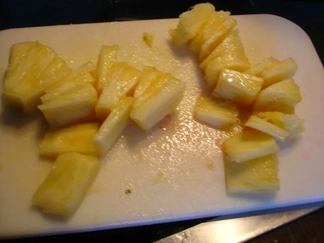 Rezept: Eis-Früchte-Becher Bild Nr. 9 Eis-Früchte-Becher - Rezept - Bild Nr. 9