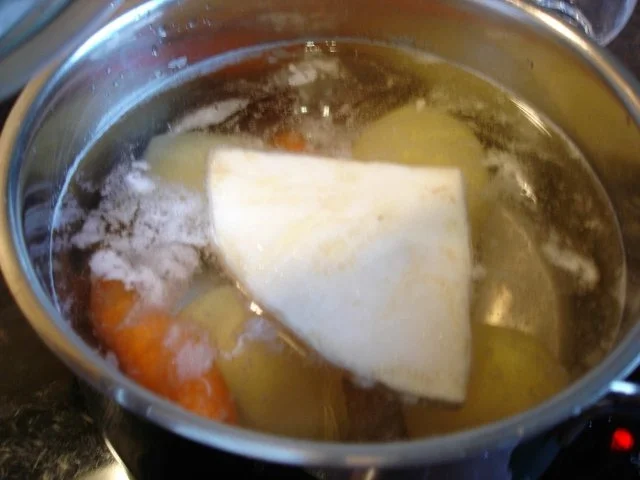 Frische Rost-Bratwurst mit Sauerkraut und Kartoffelpürees - Rezept - Bild Nr. 4