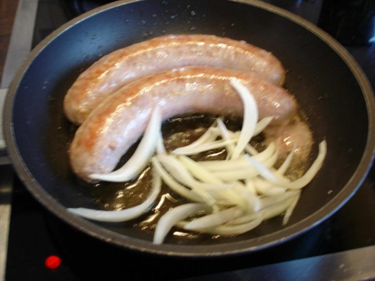 Frische Rost-Bratwurst mit Sauerkraut und Kartoffelpürees - Rezept - Bild Nr. 7