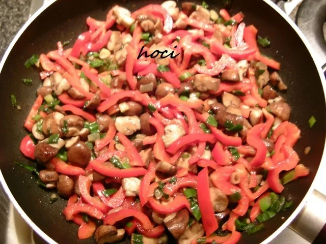 Filet unter einer Käse-Gemüsedecke - Rezept - Bild Nr. 8