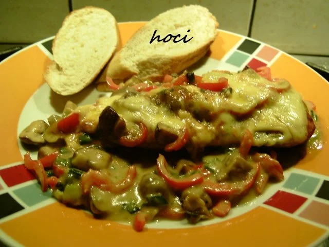 Filet unter einer Käse-Gemüsedecke - Rezept