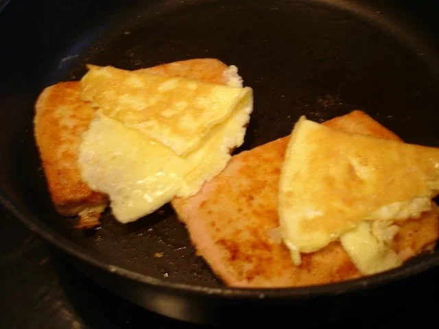 Gebackener Leberkäse mit Rosenkohl und Kartoffel-Püree - Rezept - Bild Nr. 5