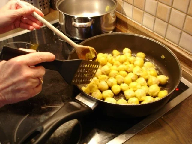 Gebackener Leberkäse mit Rosenkohl und Kartoffel-Püree - Rezept - Bild Nr. 8
