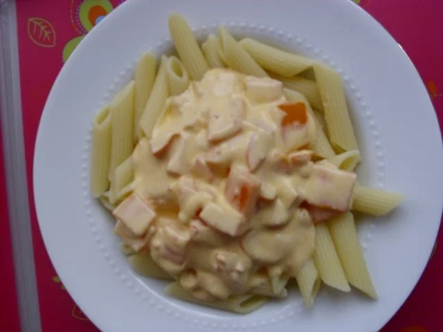 Rezept: Nudeln mit Frischkäsesauce... Bild Nr. 2 Nudeln mit Frischkäsesauce... - Rezept - Bild Nr. 2