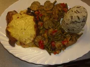 Rezept: Kotelettes mit einer Krรคuterschmelzkรคse-Kruste Kotelettes mit einer Krรคuterschmelzkรคse-Kruste - Rezept