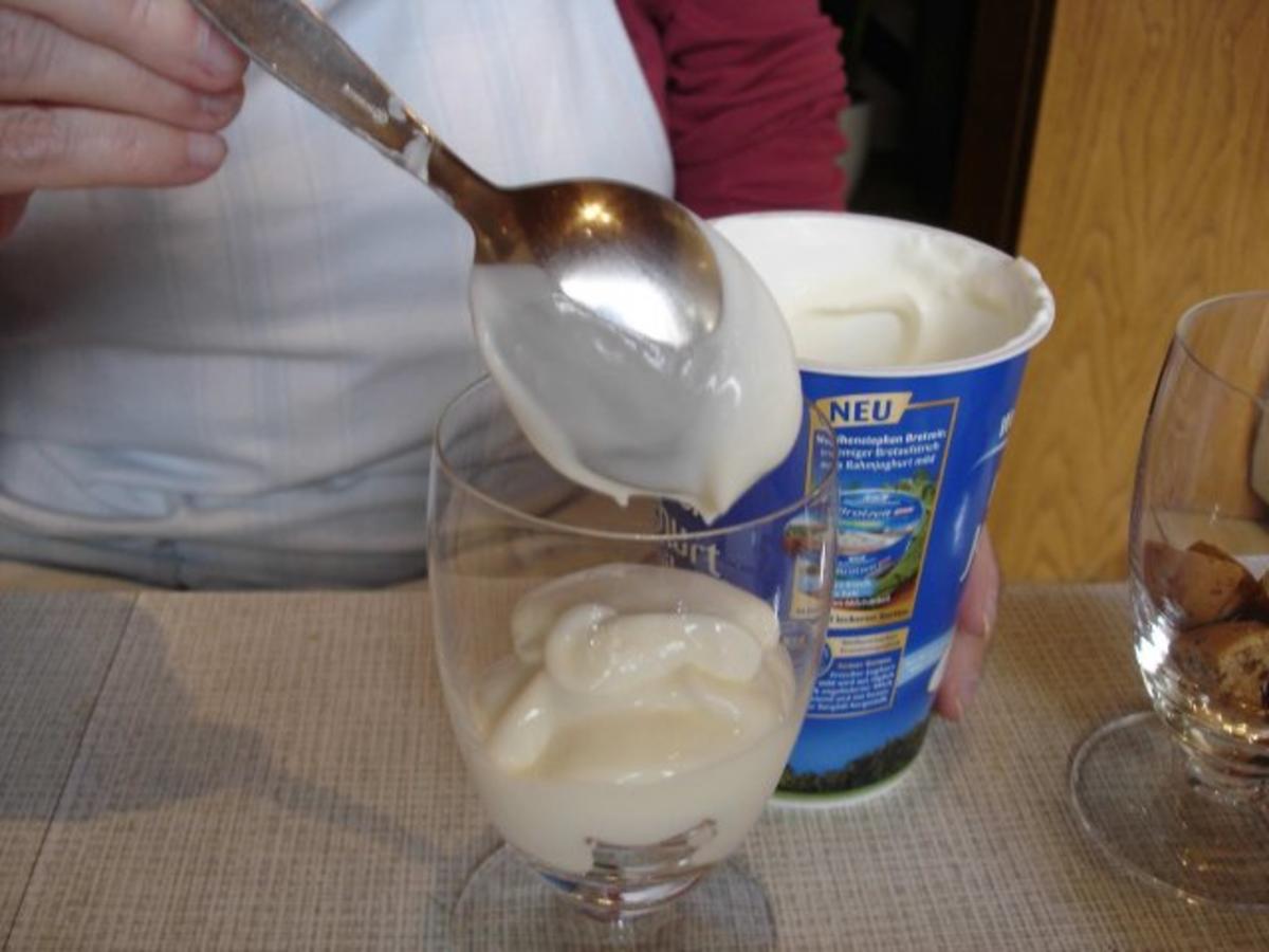 Jogurt-Eierlikör-Dessert - Rezept - Bild Nr. 4