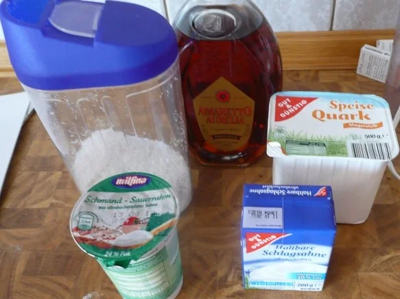 Rezept: Schneebällchen-Dessert Ca 35 Stück Bild Nr. 2 Schneebällchen-Dessert Ca 35 Stück - Rezept - Bild Nr. 2