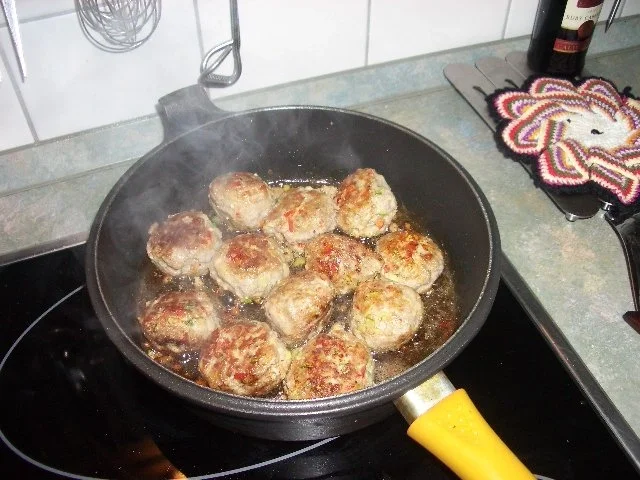 Rezept: Italienische Hackbällchen Bild Nr. 7 Italienische Hackbällchen - Rezept - Bild Nr. 7