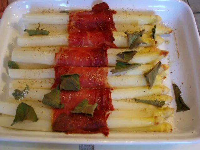 Spargel mit Schinken, Salbei und Parmesan - Rezept - Bild Nr. 17