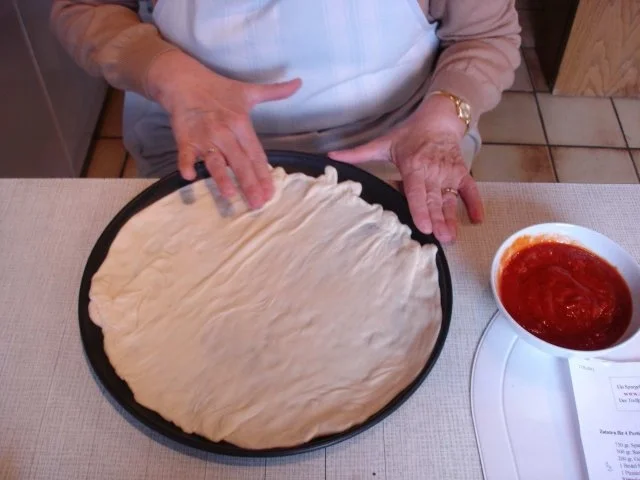 Rezept: Spargelpizza Bild Nr. 4 Spargelpizza - Rezept - Bild Nr. 4