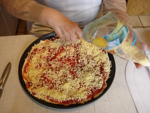 Rezept: Spargelpizza Bild Nr. 7 Spargelpizza - Rezept - Bild Nr. 7