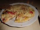Pfannengericht: Omlette mit Garnelen, Brot und Mozzarella - Rezept