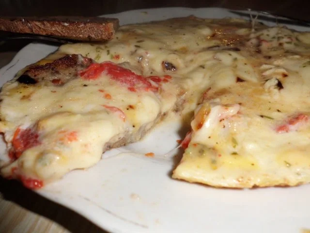 Pfannengericht: Omlette mit Garnelen, Brot und Mozzarella - Rezept - Bild Nr. 6