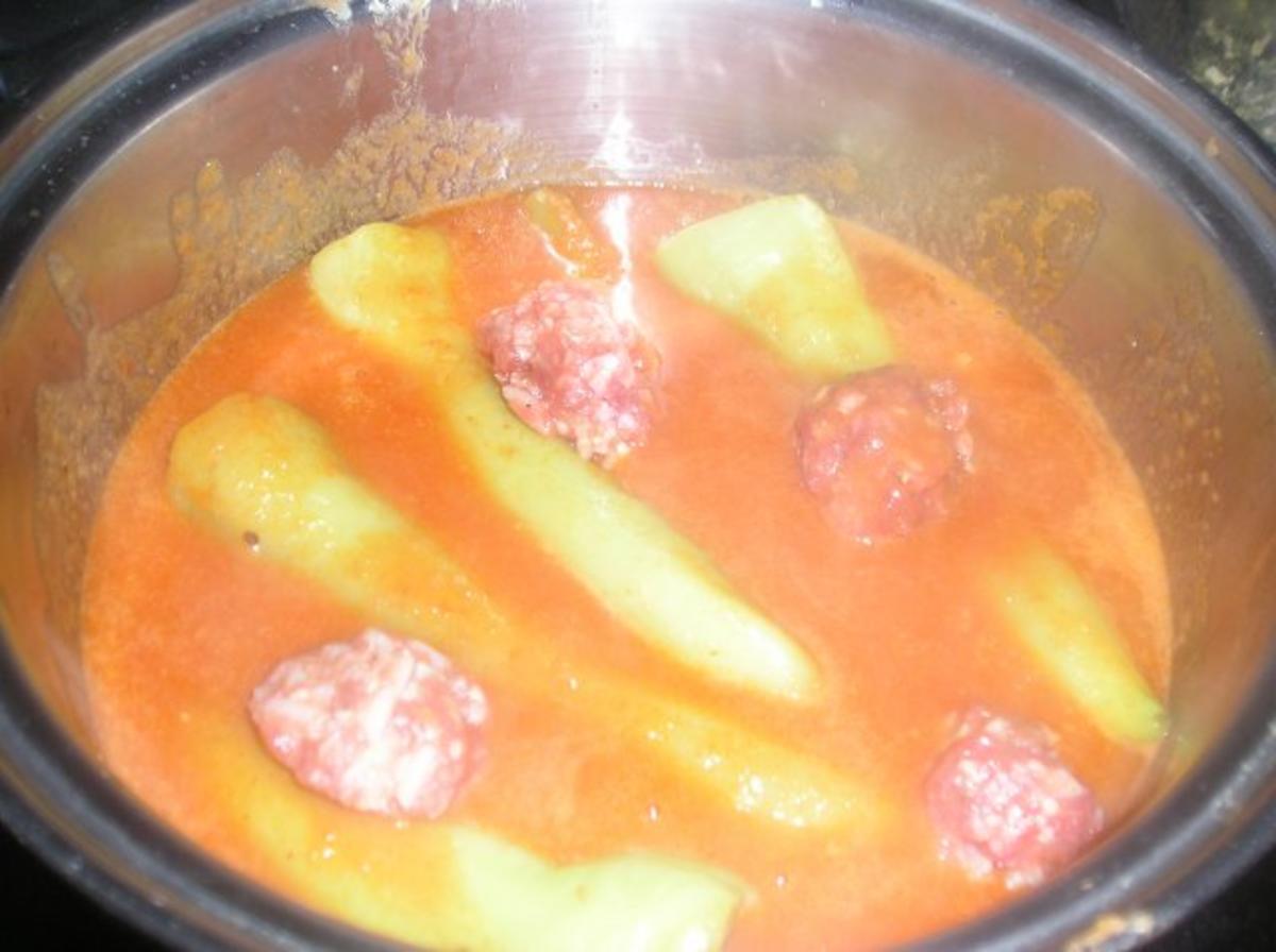 Ungarisches Töltött Paprika (gefüllte Paprika) - Rezept - Bild Nr. 6