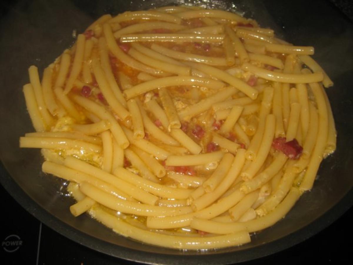Maccaroni Omelette (frittata) - Rezept - Bild Nr. 3