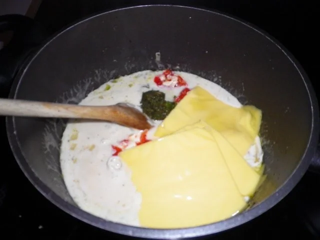 Pesto - Lachssauce mit Spaghetti - Rezept - Bild Nr. 2