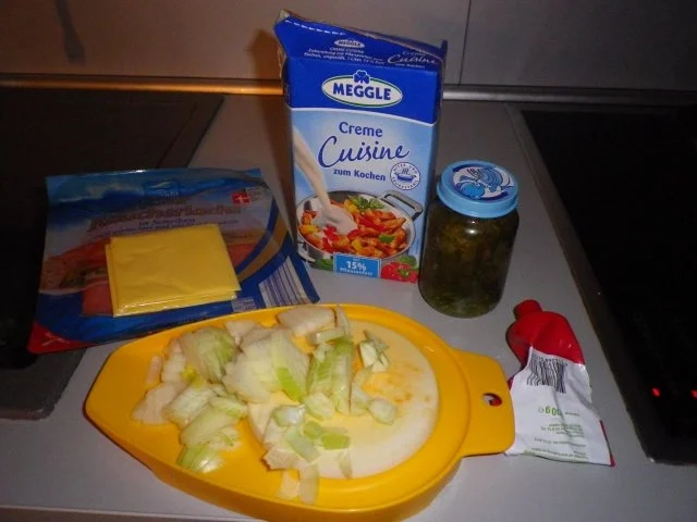 Pesto - Lachssauce mit Spaghetti - Rezept - Bild Nr. 3