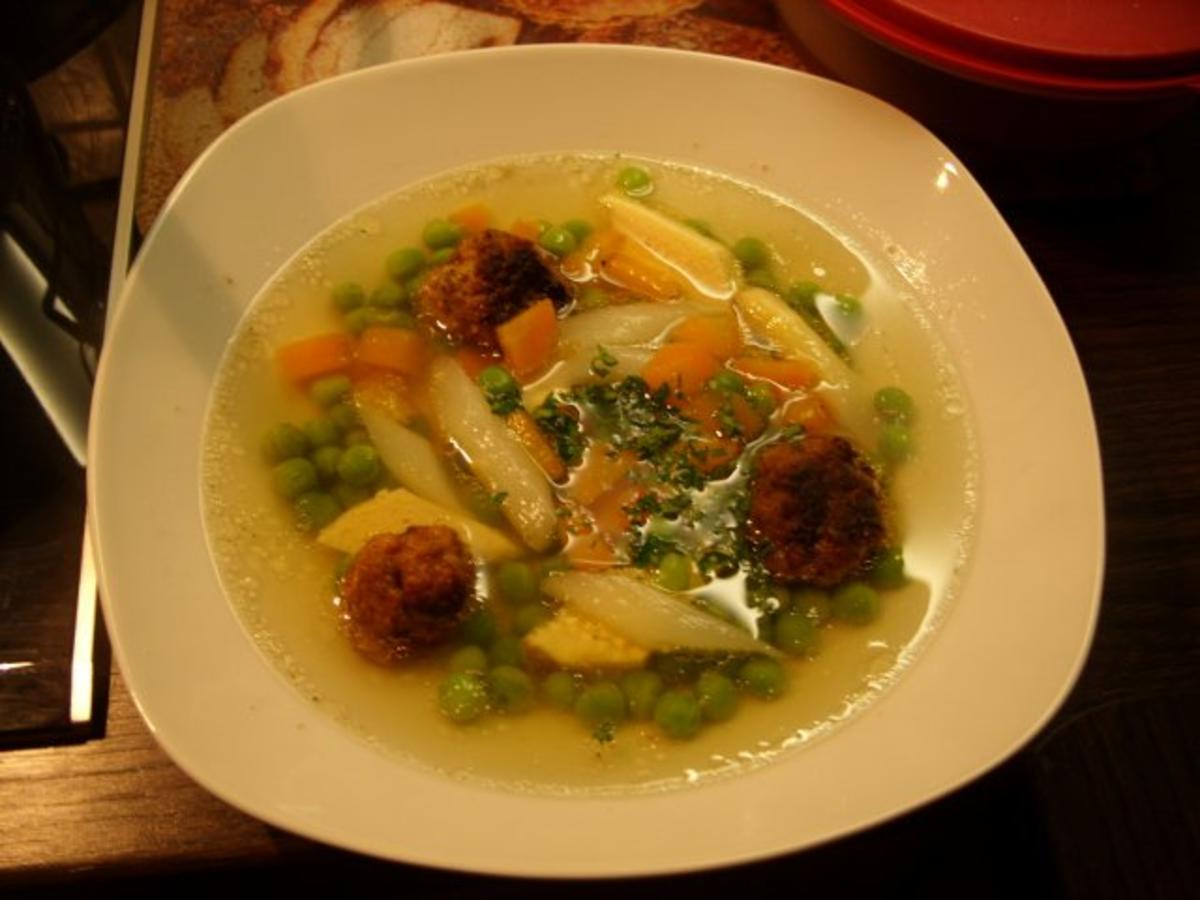 Bilder für Hochzeitssuppe nach unserem Familienrezept - Rezept