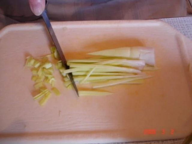 Rezept: Tomatensuppe mit Nudeln Bild Nr. 3 Tomatensuppe mit Nudeln - Rezept - Bild Nr. 3