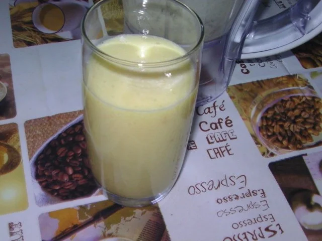 Smoothie...Ananas-Apfel mit Ingwer - Rezept