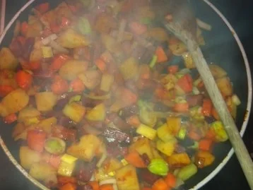 Rezept: "SUPPE" Linsensuppe Bild Nr. 2 "SUPPE" Linsensuppe - Rezept - Bild Nr. 2